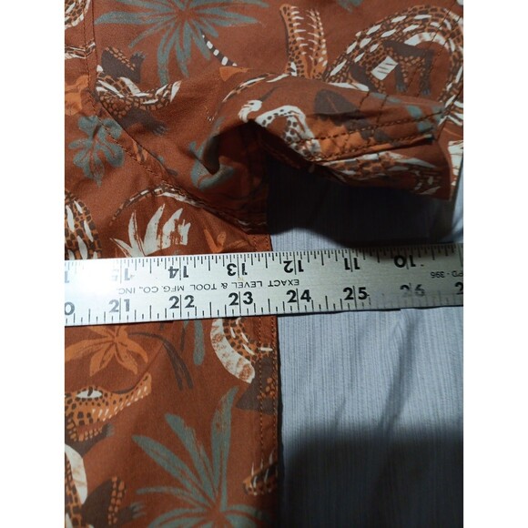 Howler Bros Mansfield Lazy Gators Print AOP Shirt Large Mens Hawaiian Pattern - Picture 4 of 7